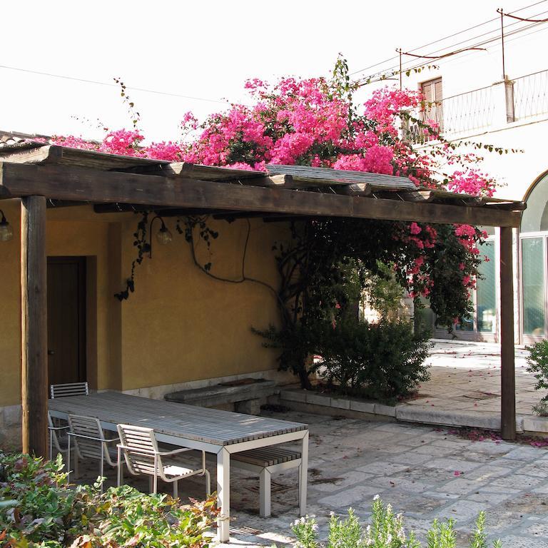 Villa Carcano Trani Room photo