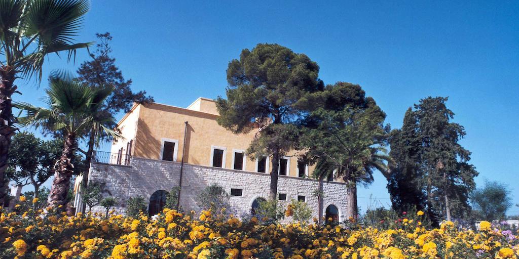 Villa Carcano Trani Exterior photo